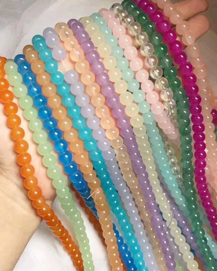 GLASS BEADS 